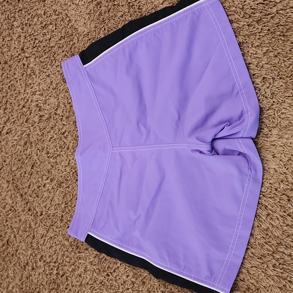 L.L. Bean Board Shorts Womens Size 6 - Picture 3 of 3